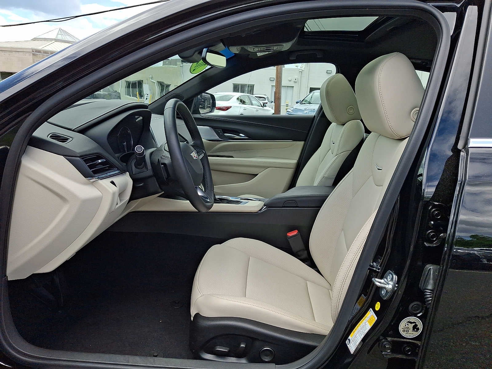 2026 Cadillac CT4 4dr Sdn Premium Luxury