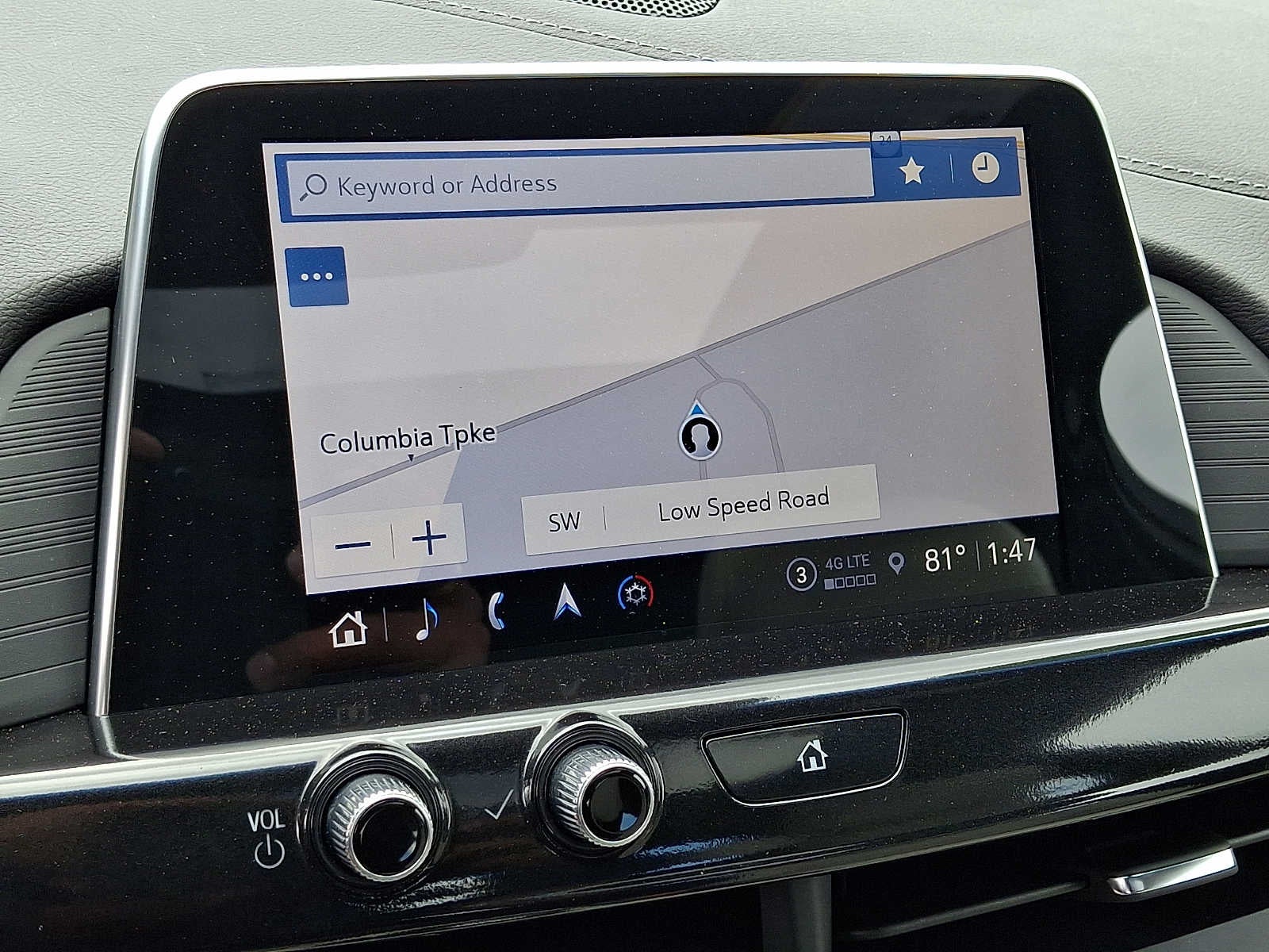 2026 Cadillac CT4 4dr Sdn Premium Luxury