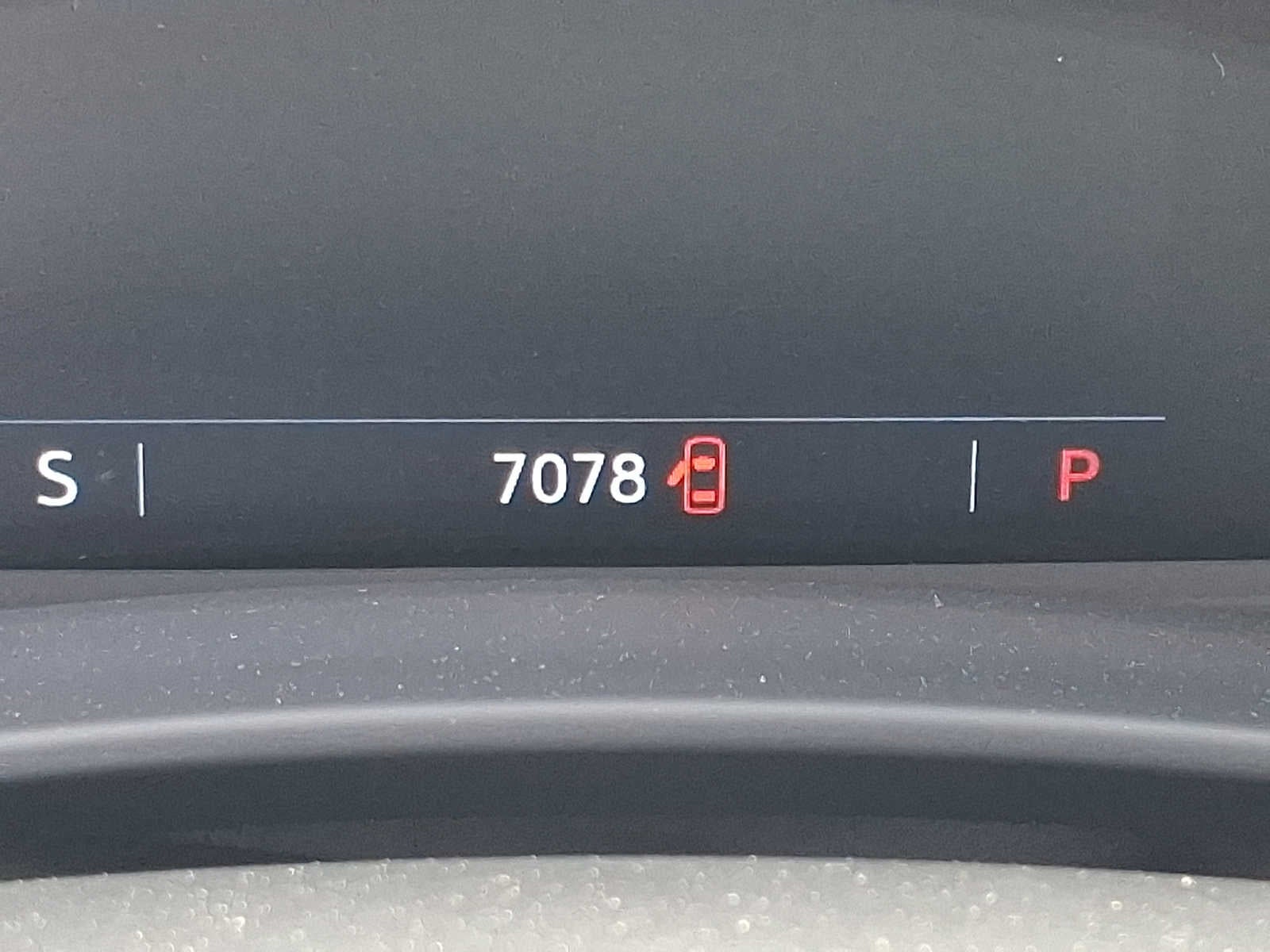 2026 Cadillac CT4 4dr Sdn Premium Luxury