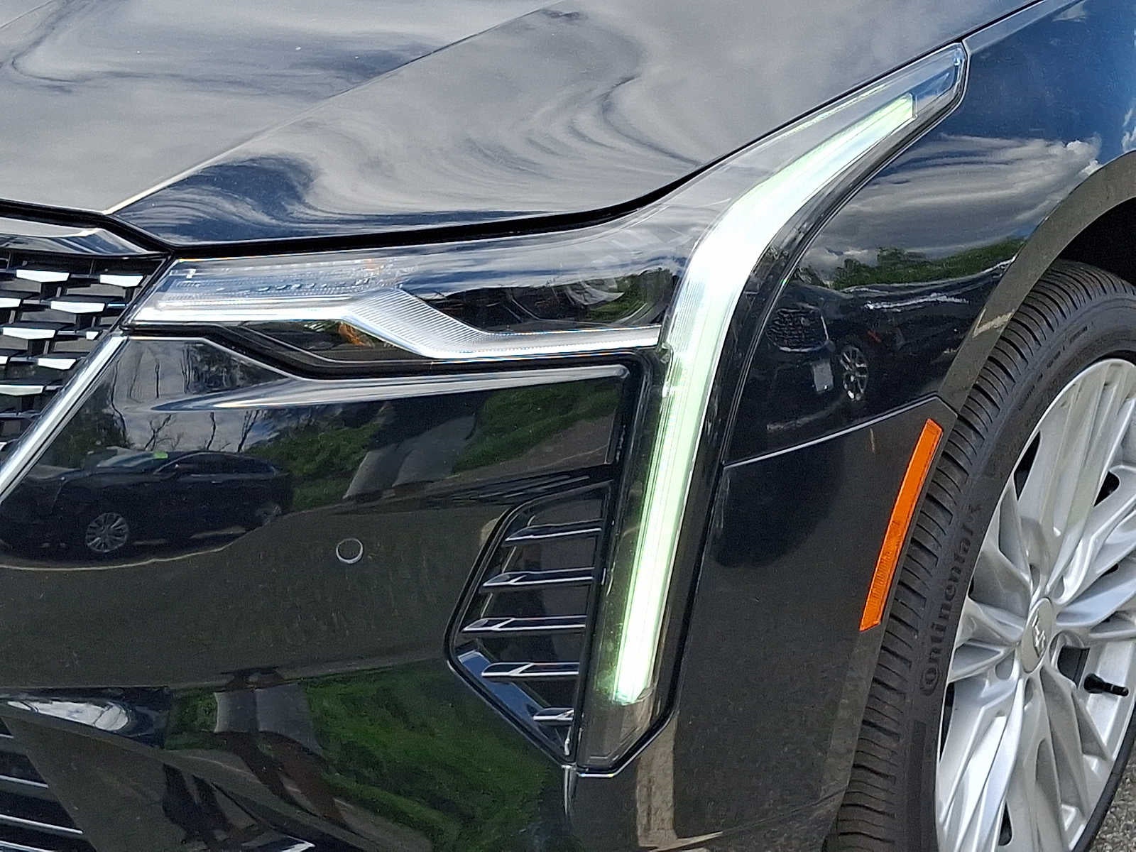 2026 Cadillac CT4 4dr Sdn Premium Luxury