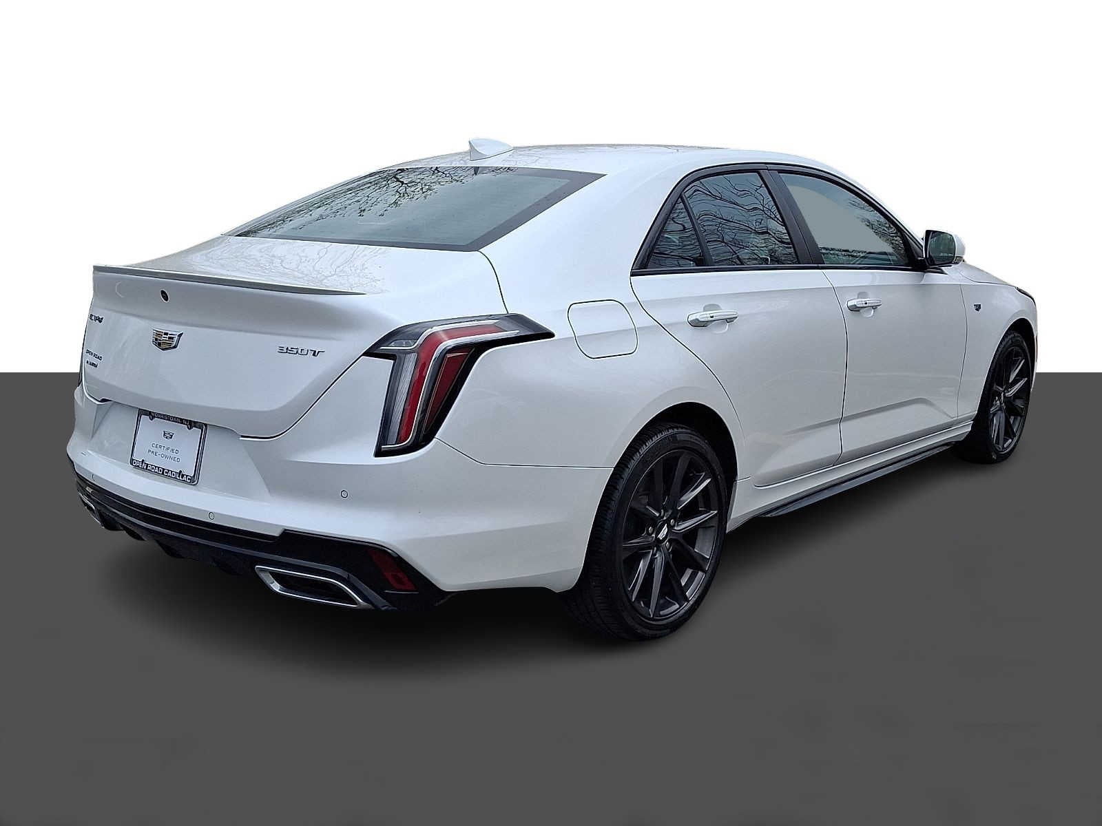 2023 Cadillac CT4 4dr Sdn Sport