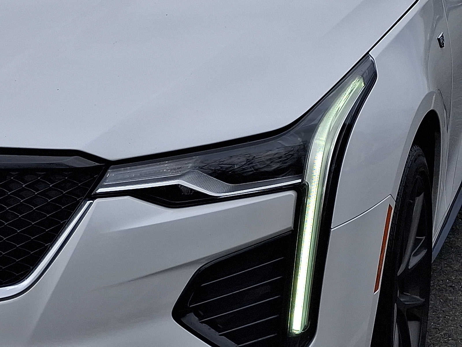 2023 Cadillac CT4 4dr Sdn Sport