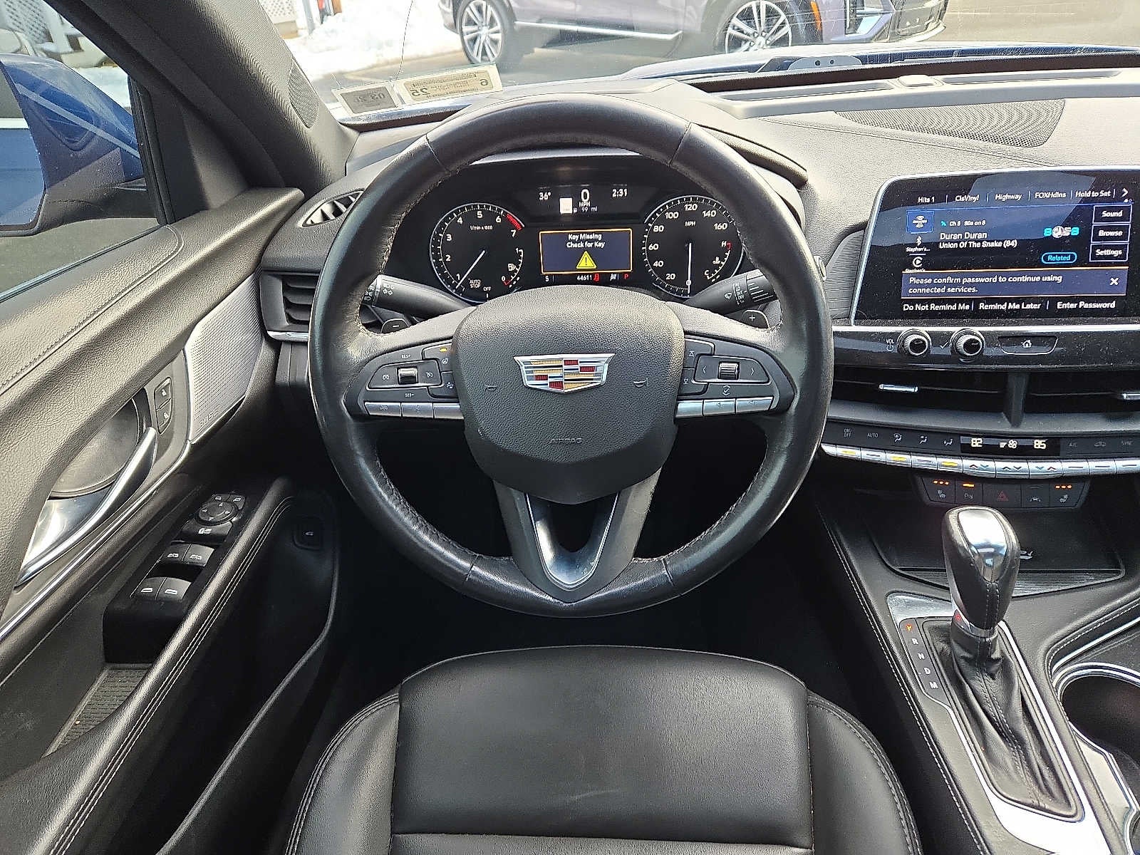 2023 Cadillac CT4 4dr Sdn Luxury
