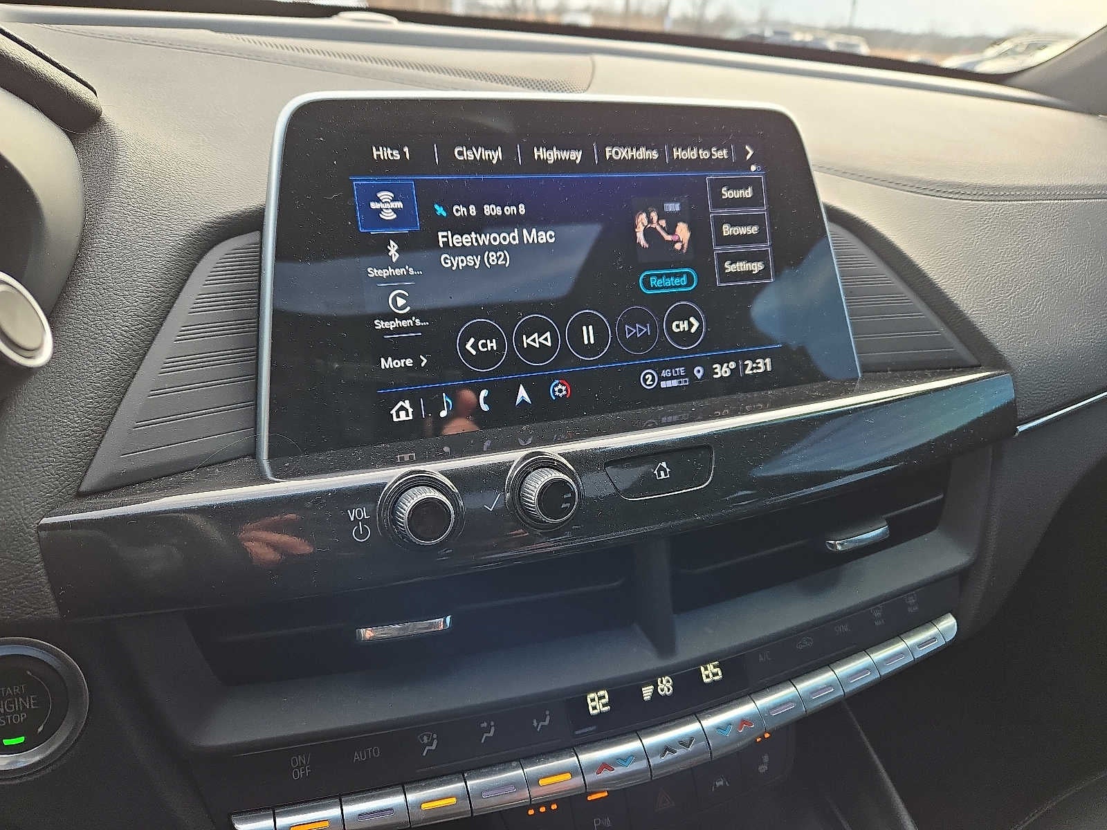 2023 Cadillac CT4 4dr Sdn Luxury