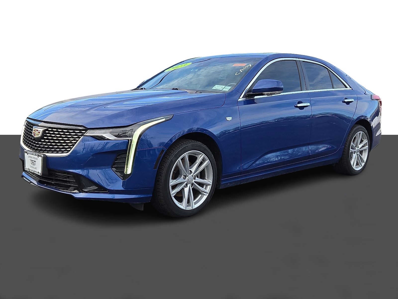 2023 Cadillac CT4 4dr Sdn Luxury