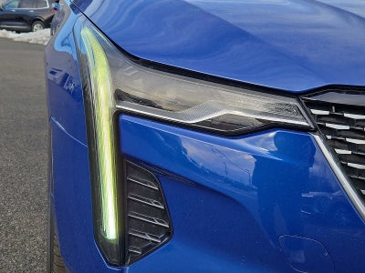 2023 Cadillac CT4 4dr Sdn Luxury