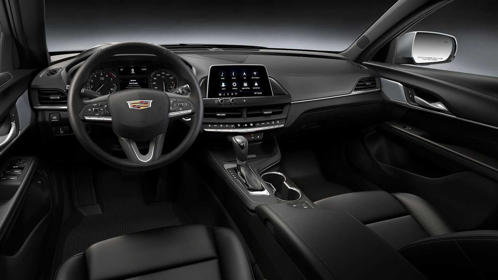 2026 Cadillac CT4 4dr Sdn Luxury