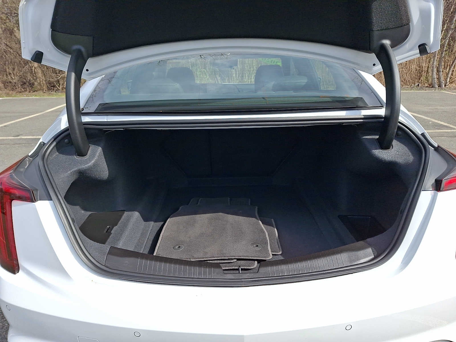 2026 Cadillac CT5 4dr Sdn Premium Luxury