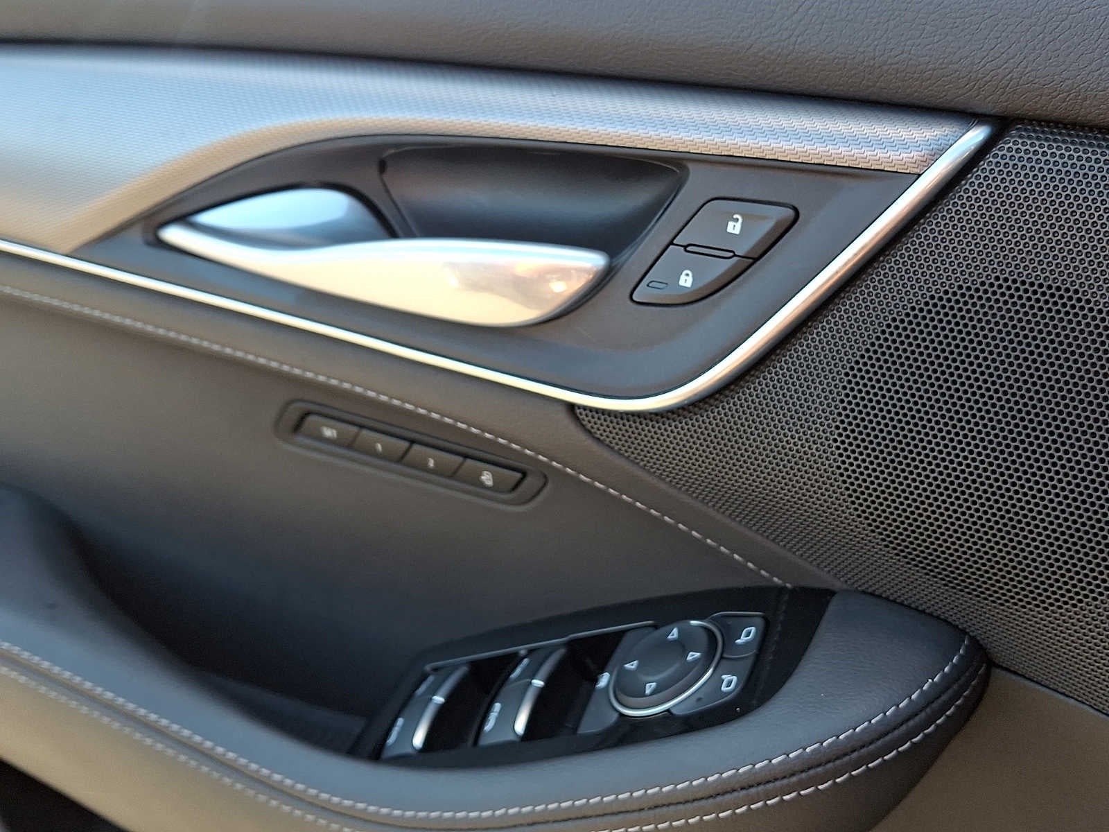 2024 Cadillac CT5 4dr Sdn Premium Luxury
