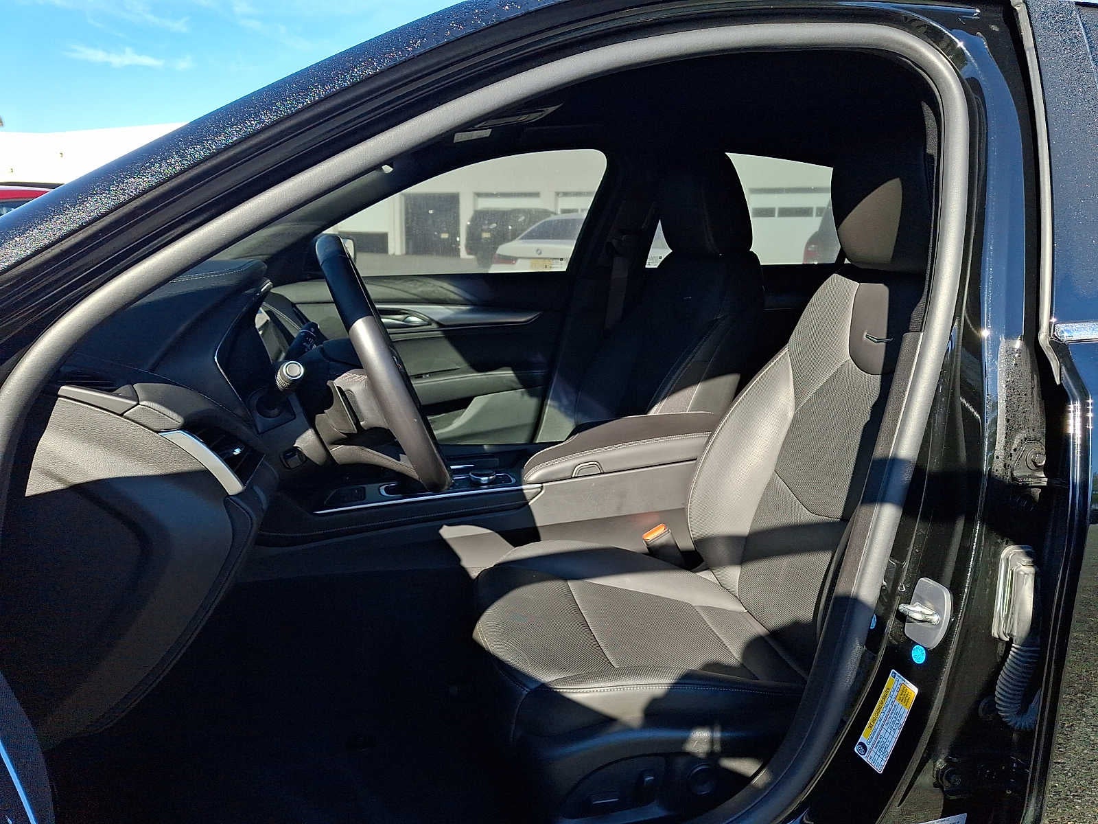 2024 Cadillac CT5 4dr Sdn Premium Luxury