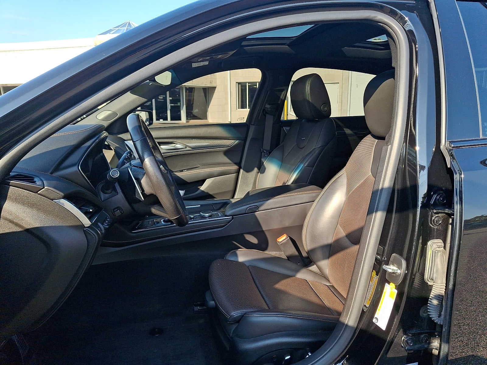 2023 Cadillac CT5 4dr Sdn Sport