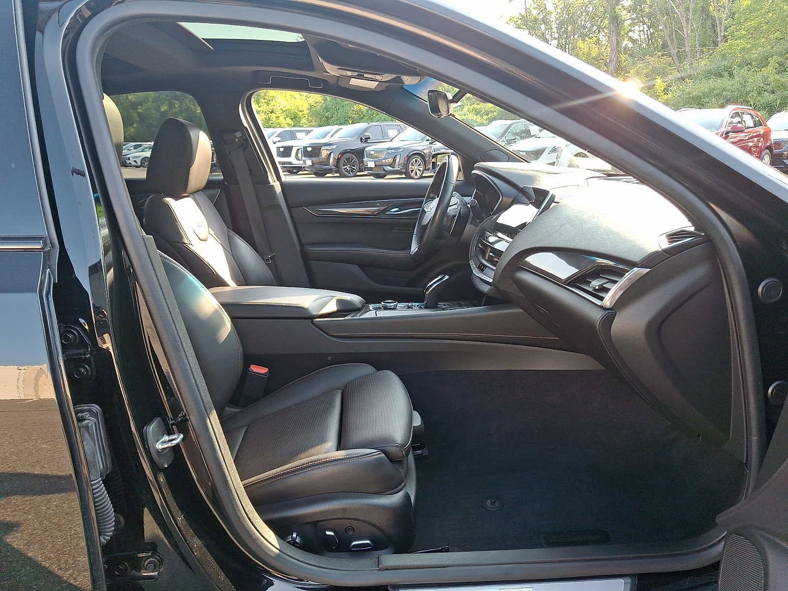 2023 Cadillac CT5 4dr Sdn Sport