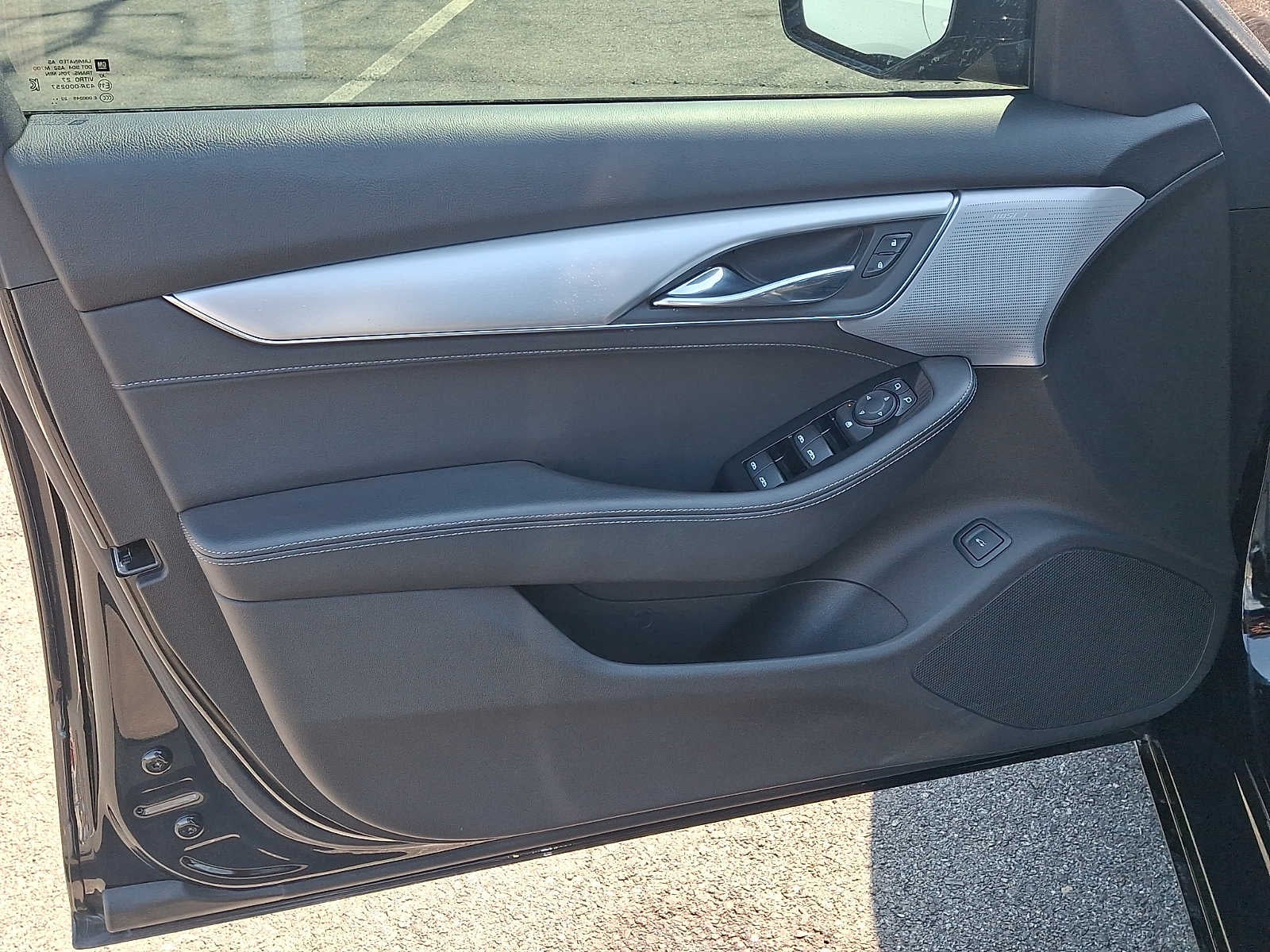 2023 Cadillac CT5 4dr Sdn Luxury