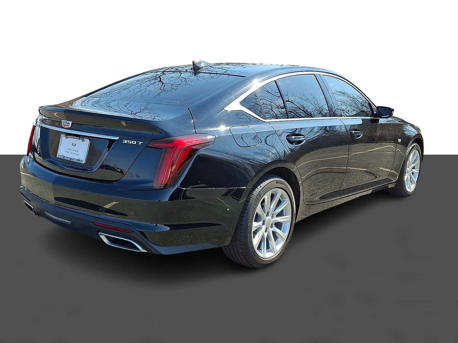 2023 Cadillac CT5 4dr Sdn Luxury