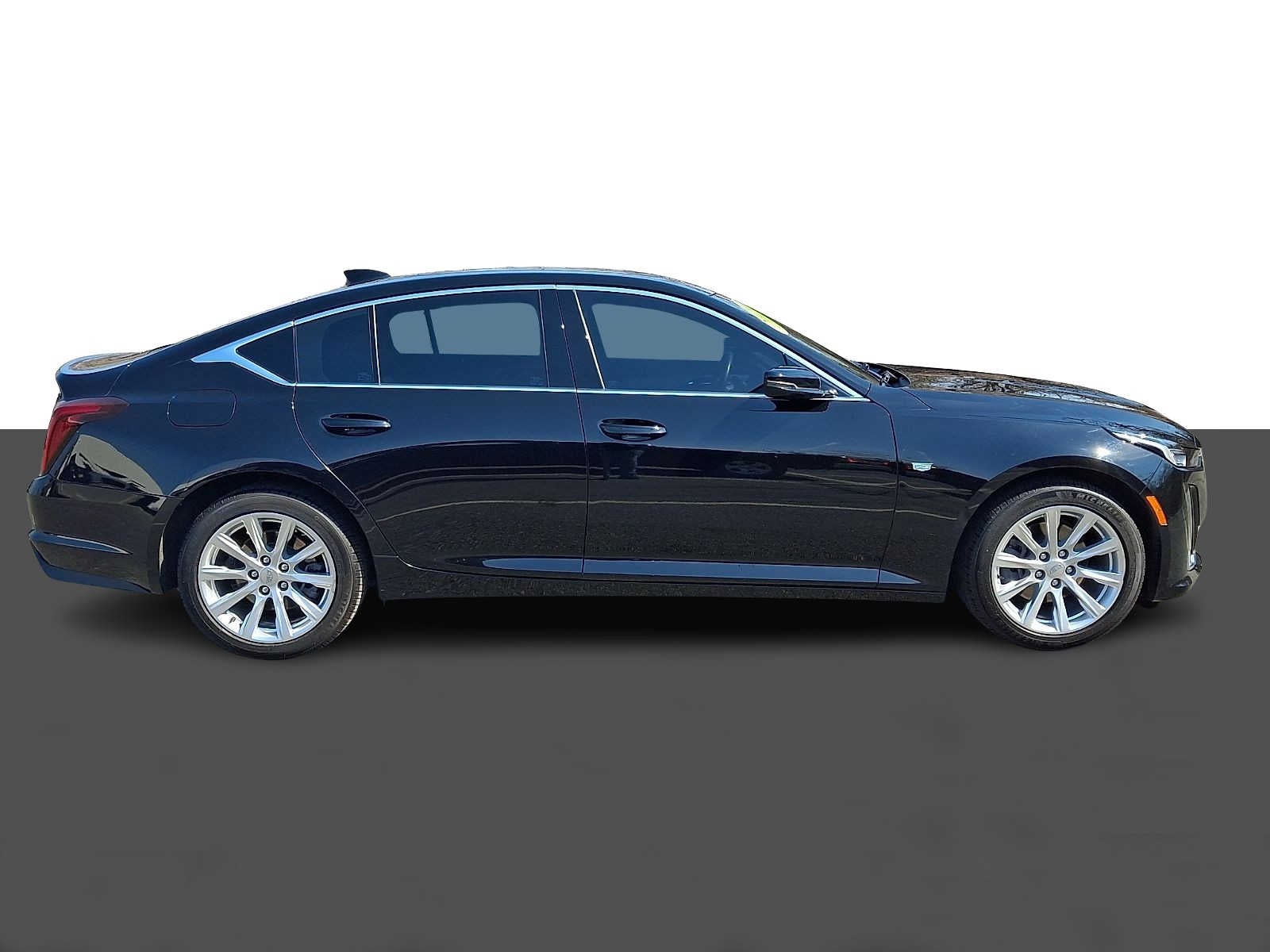 2023 Cadillac CT5 4dr Sdn Luxury