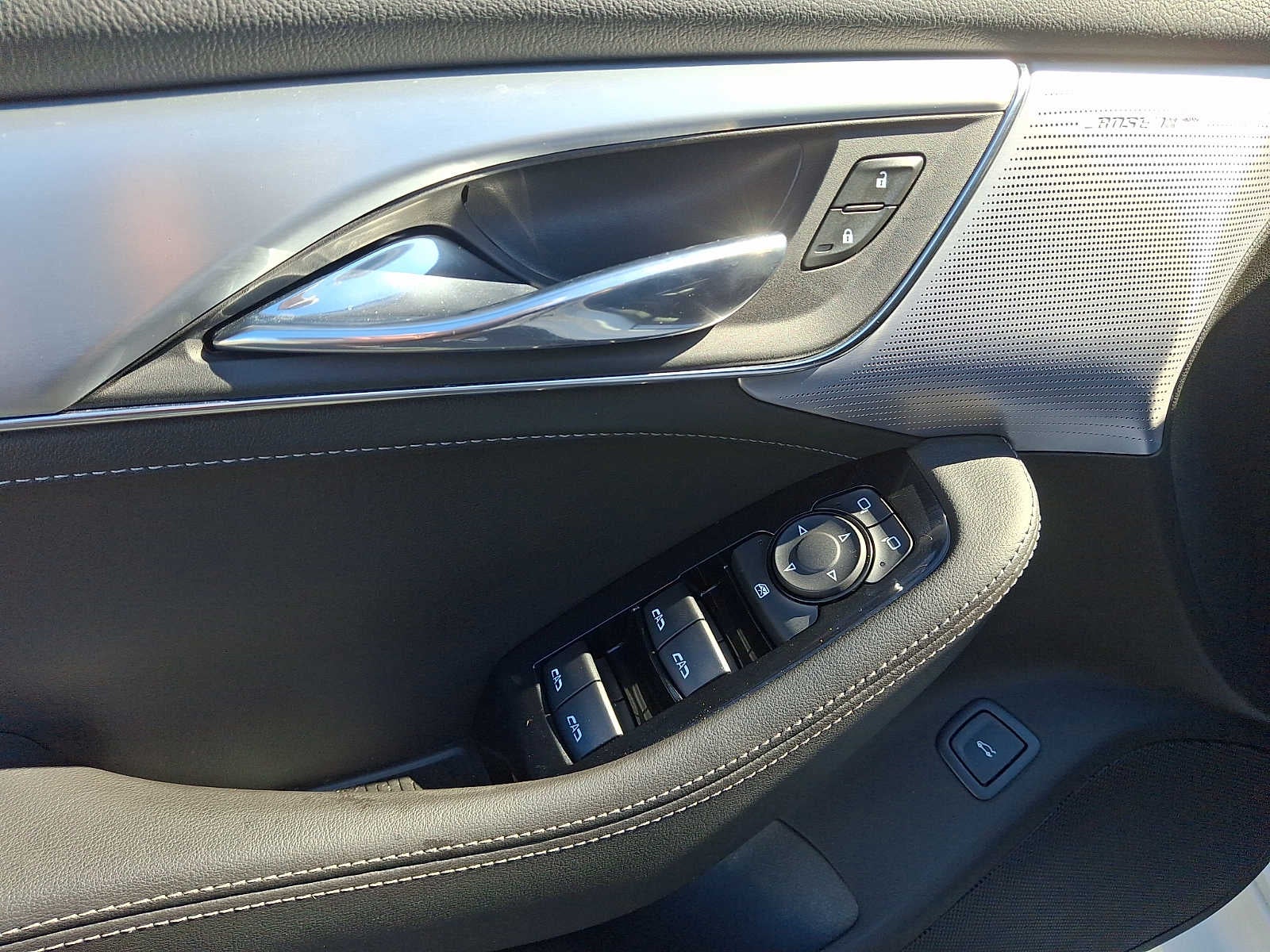 2023 Cadillac CT5 4dr Sdn Luxury