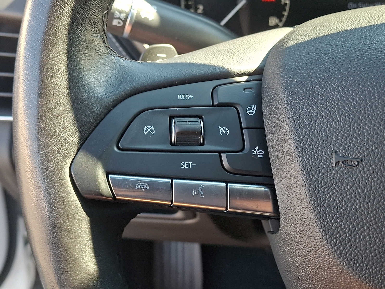 2023 Cadillac CT5 4dr Sdn Luxury