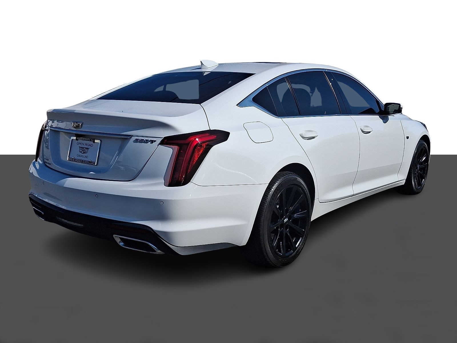 2023 Cadillac CT5 4dr Sdn Luxury