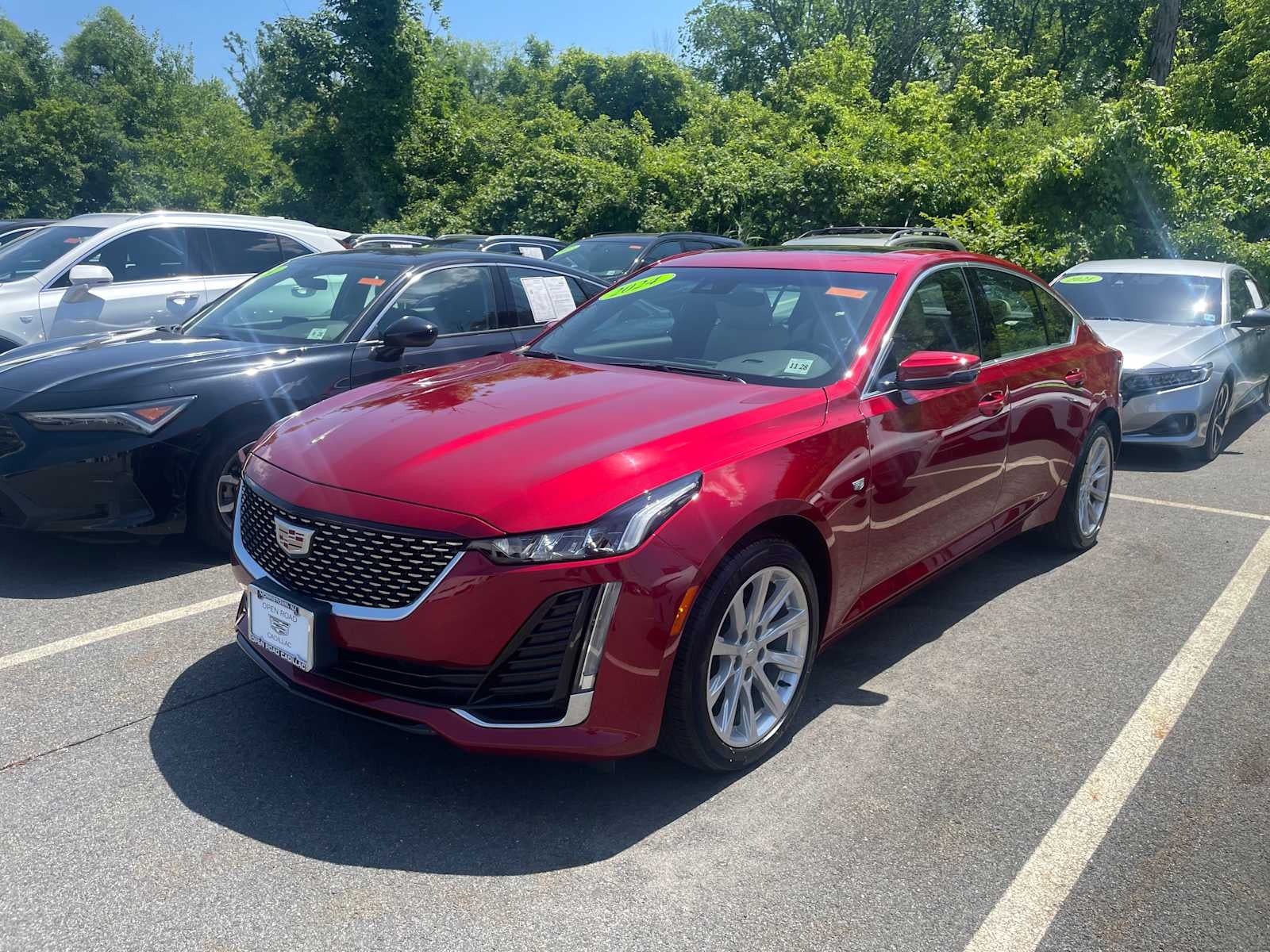 2024 Cadillac CT5 4dr Sdn Luxury