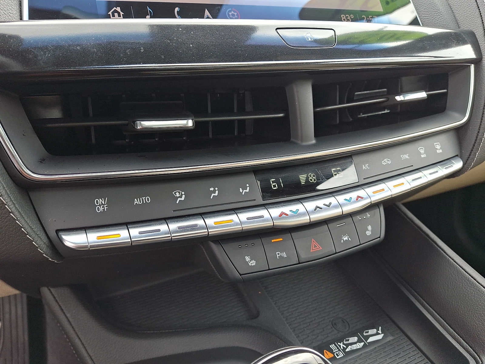 2024 Cadillac CT5 4dr Sdn Luxury