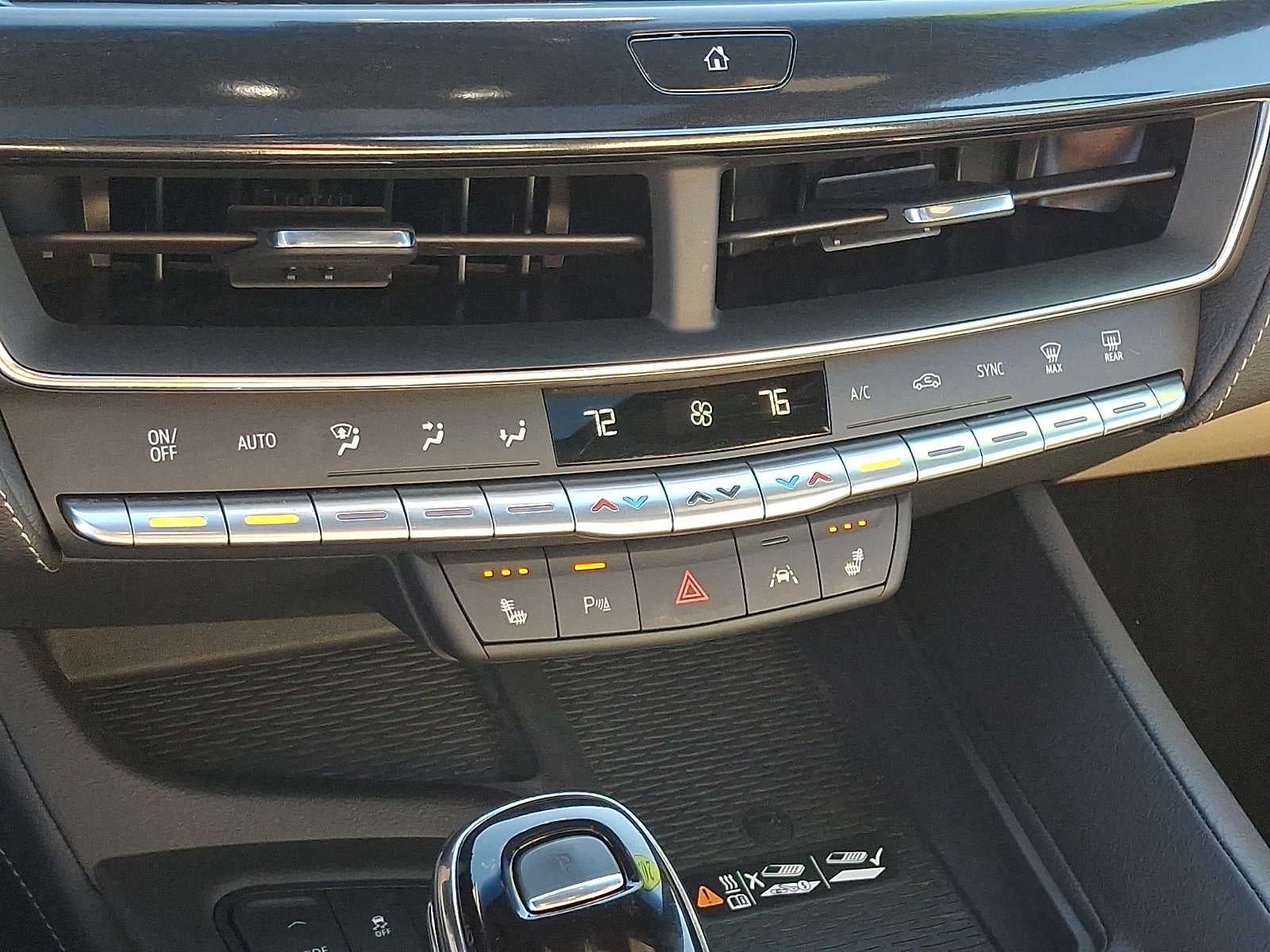 2023 Cadillac CT5 4dr Sdn Luxury