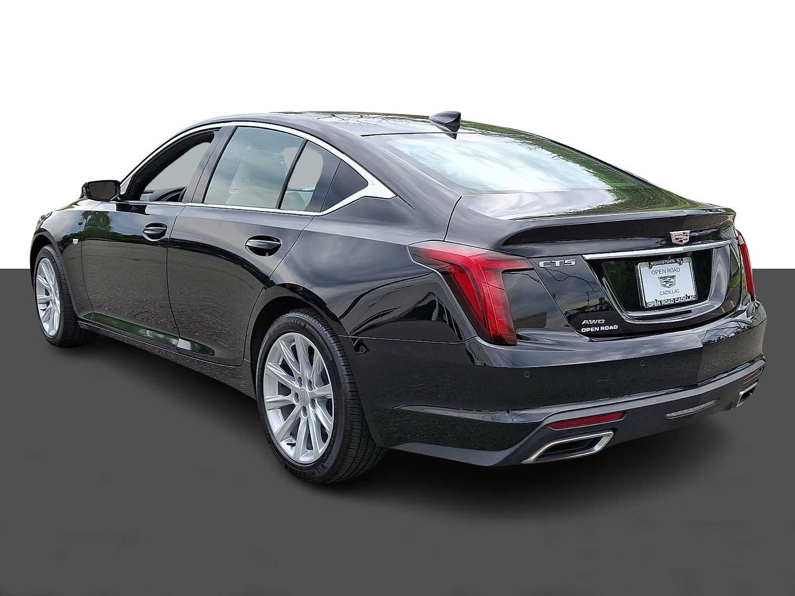 2023 Cadillac CT5 4dr Sdn Luxury