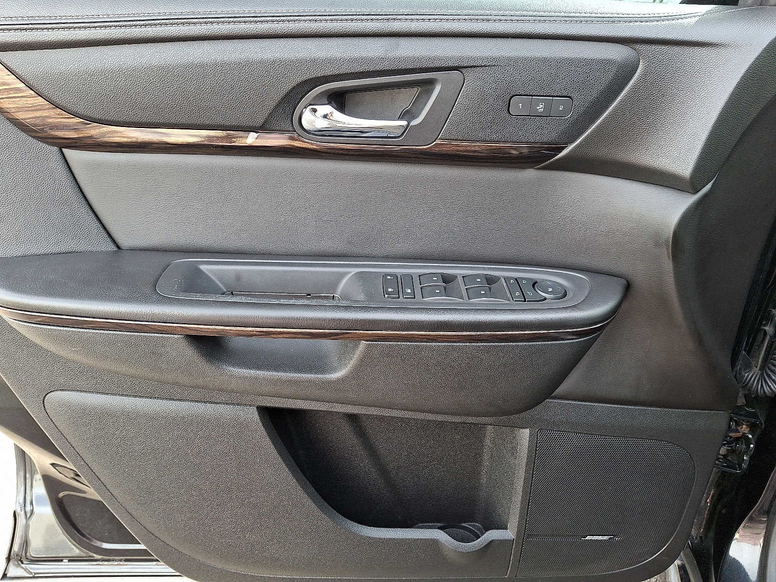 2015 GMC Acadia AWD 4dr Denali