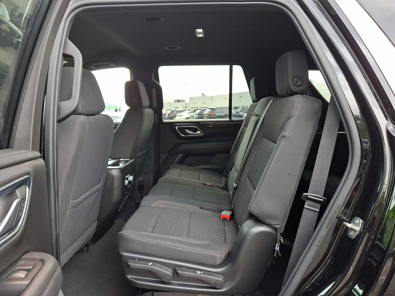 2021 GMC Yukon 4WD 4dr SLE