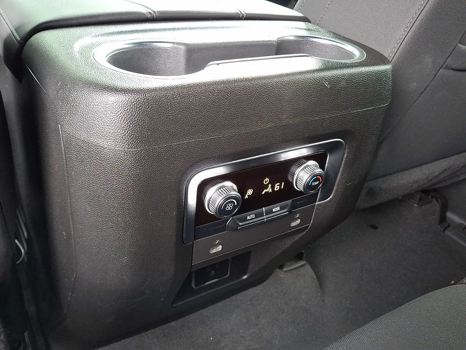 2021 GMC Yukon 4WD 4dr SLE
