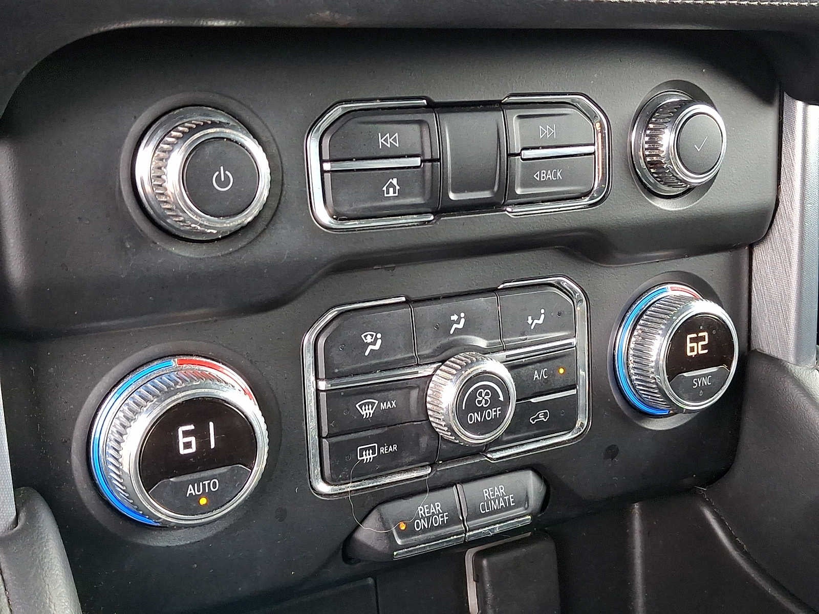 2021 GMC Yukon 4WD 4dr SLE