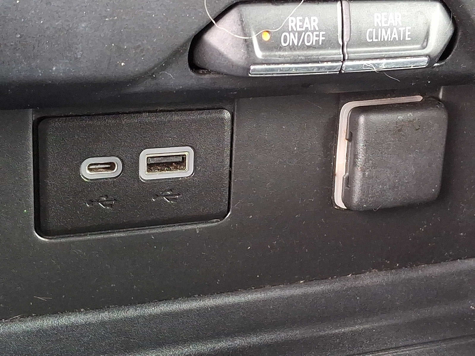 2021 GMC Yukon 4WD 4dr SLE