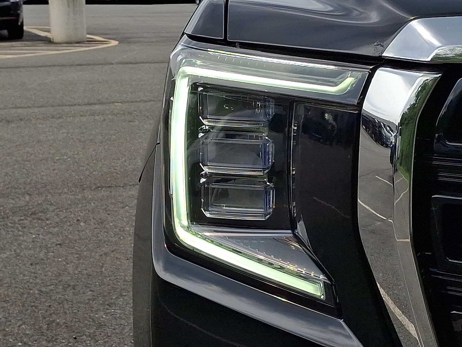 2021 GMC Yukon 4WD 4dr SLE