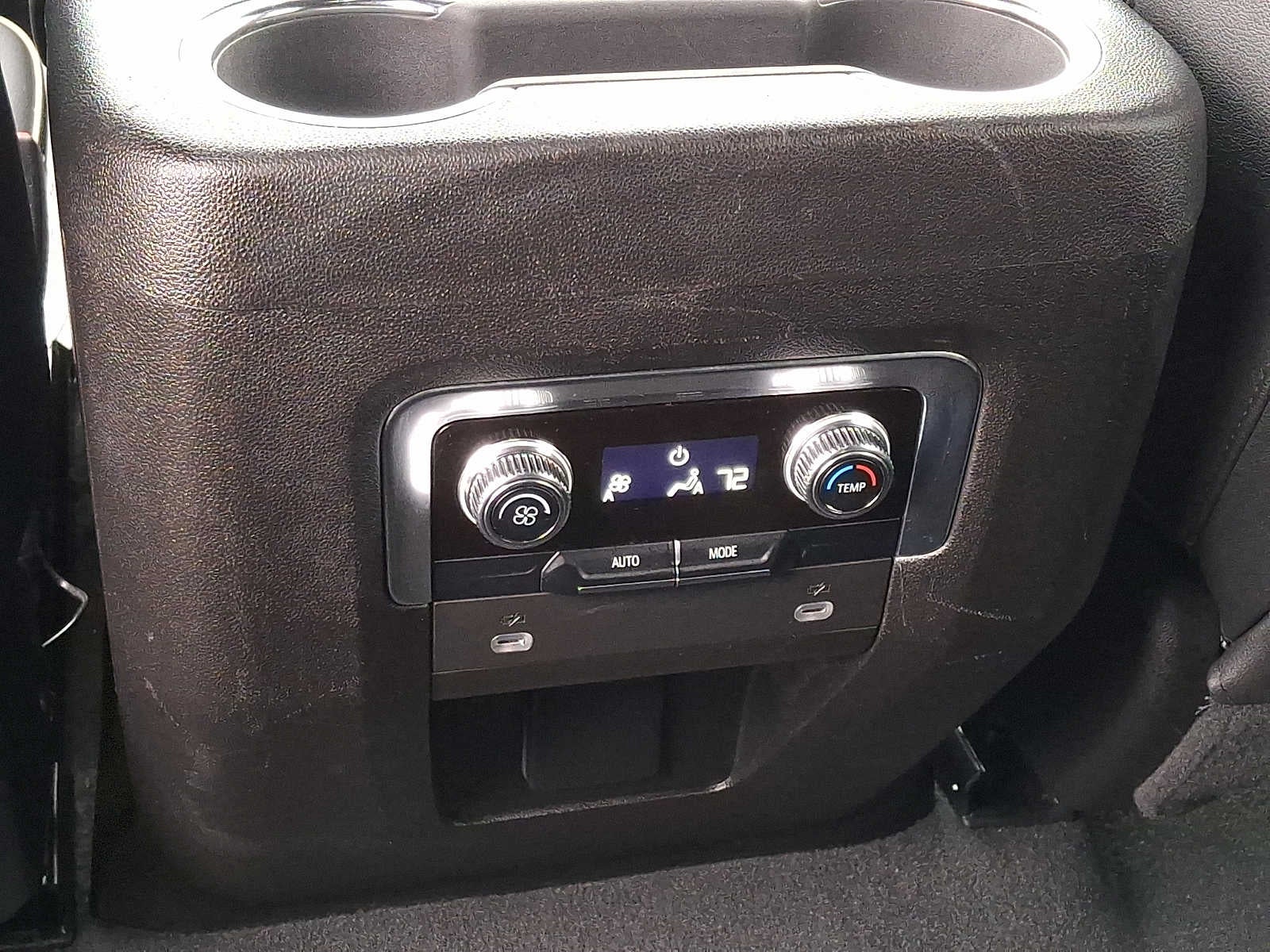 2023 GMC Yukon 4WD 4dr SLT