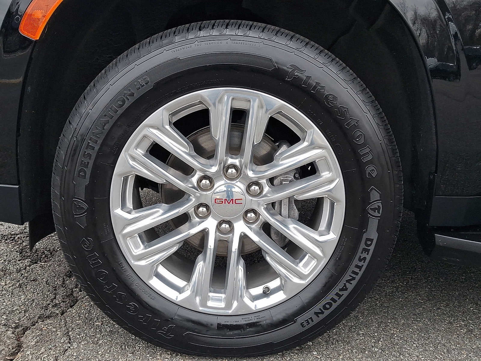 2023 GMC Yukon 4WD 4dr SLT