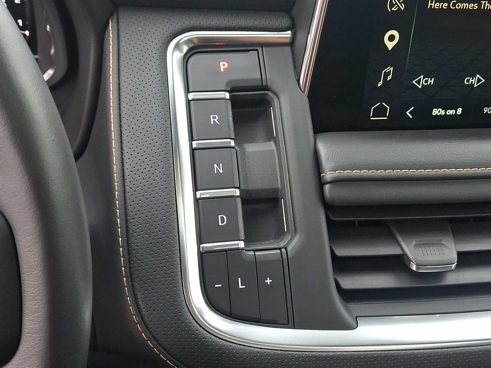 2022 GMC Yukon 4WD 4dr AT4