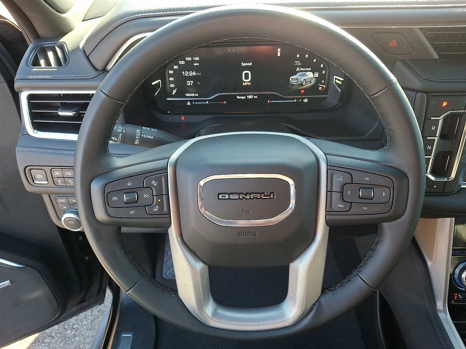 2024 GMC Yukon 4WD 4dr Denali