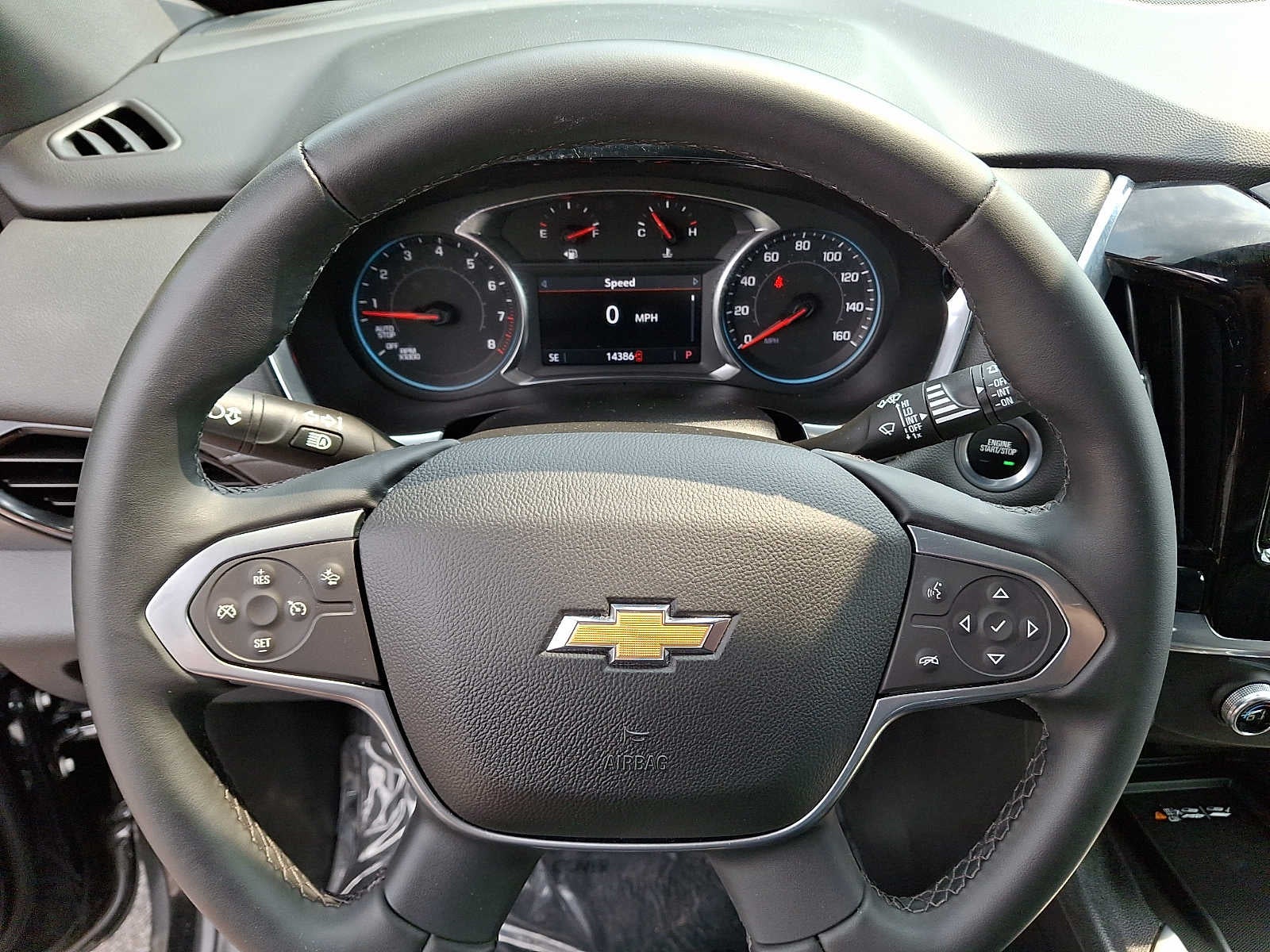 2023 Chevrolet Traverse AWD 4dr LT Cloth w/1LT