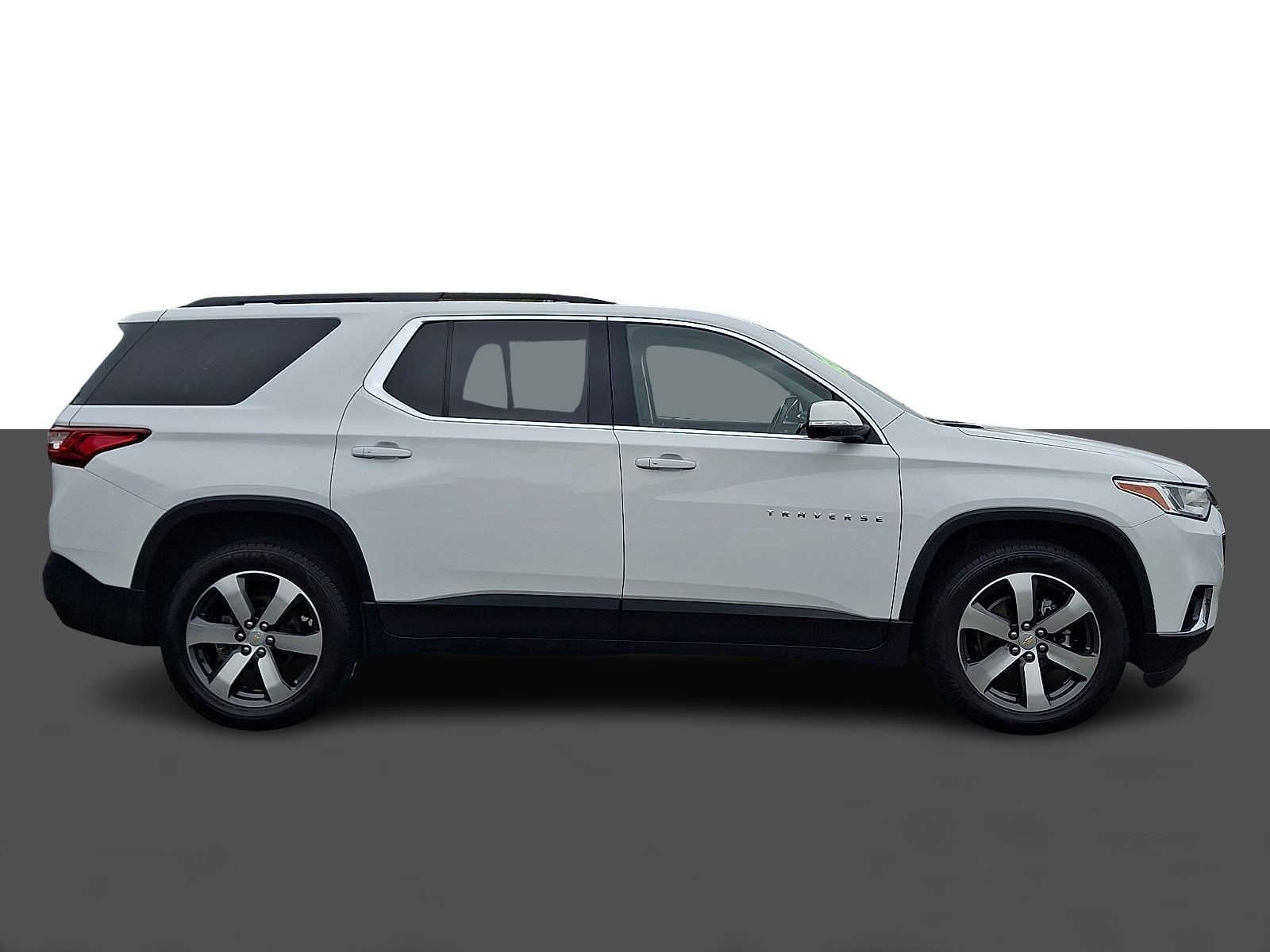 2021 Chevrolet Traverse AWD 4dr LT Leather