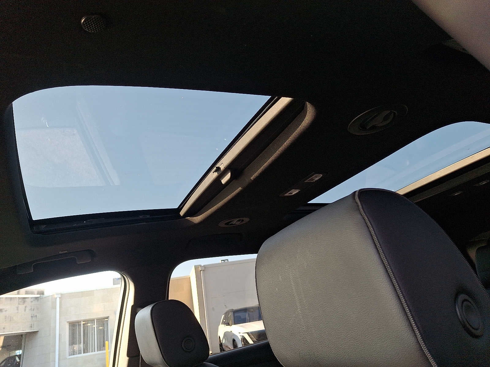 2023 Chevrolet Traverse AWD 4dr RS