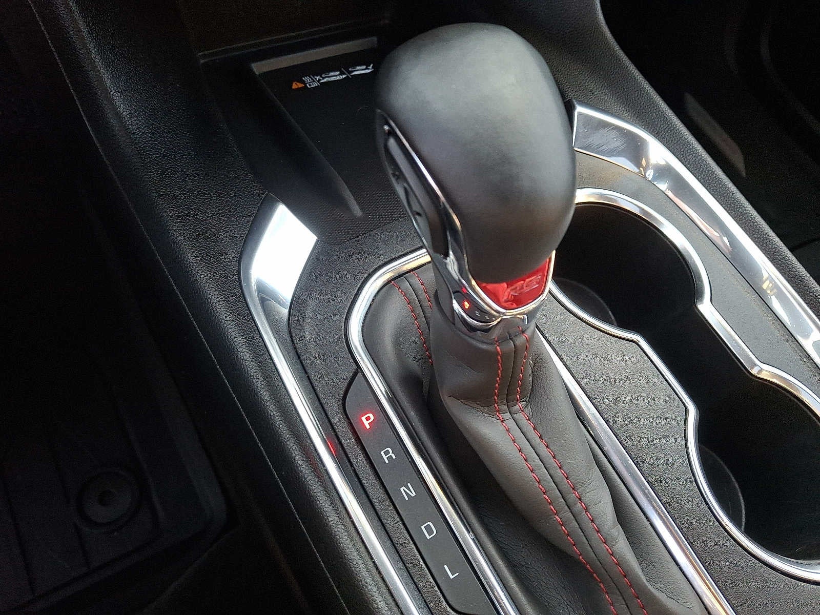 2023 Chevrolet Traverse AWD 4dr RS