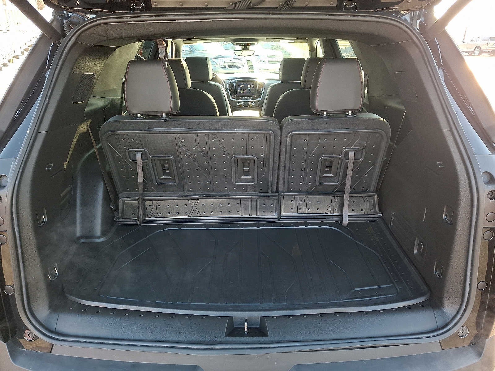 2023 Chevrolet Traverse AWD 4dr RS