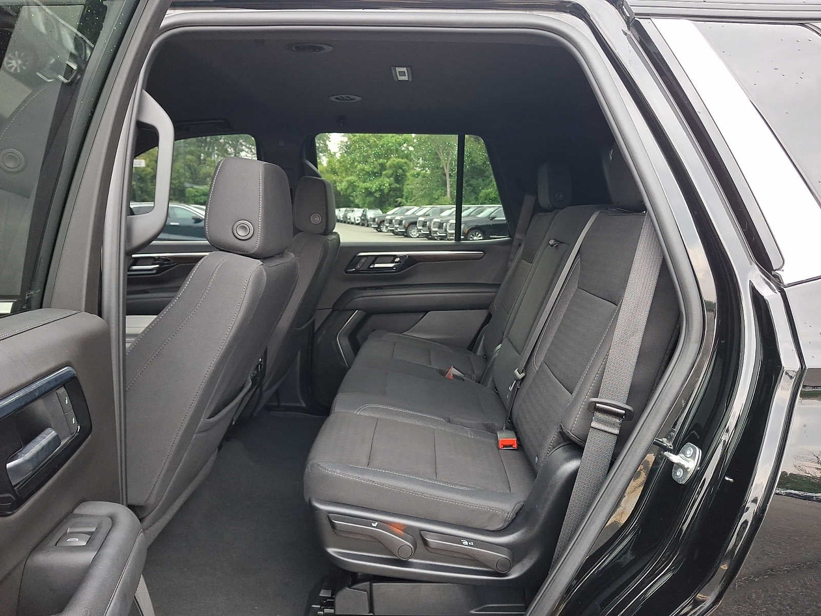 2025 Chevrolet Tahoe 4WD 4dr LS