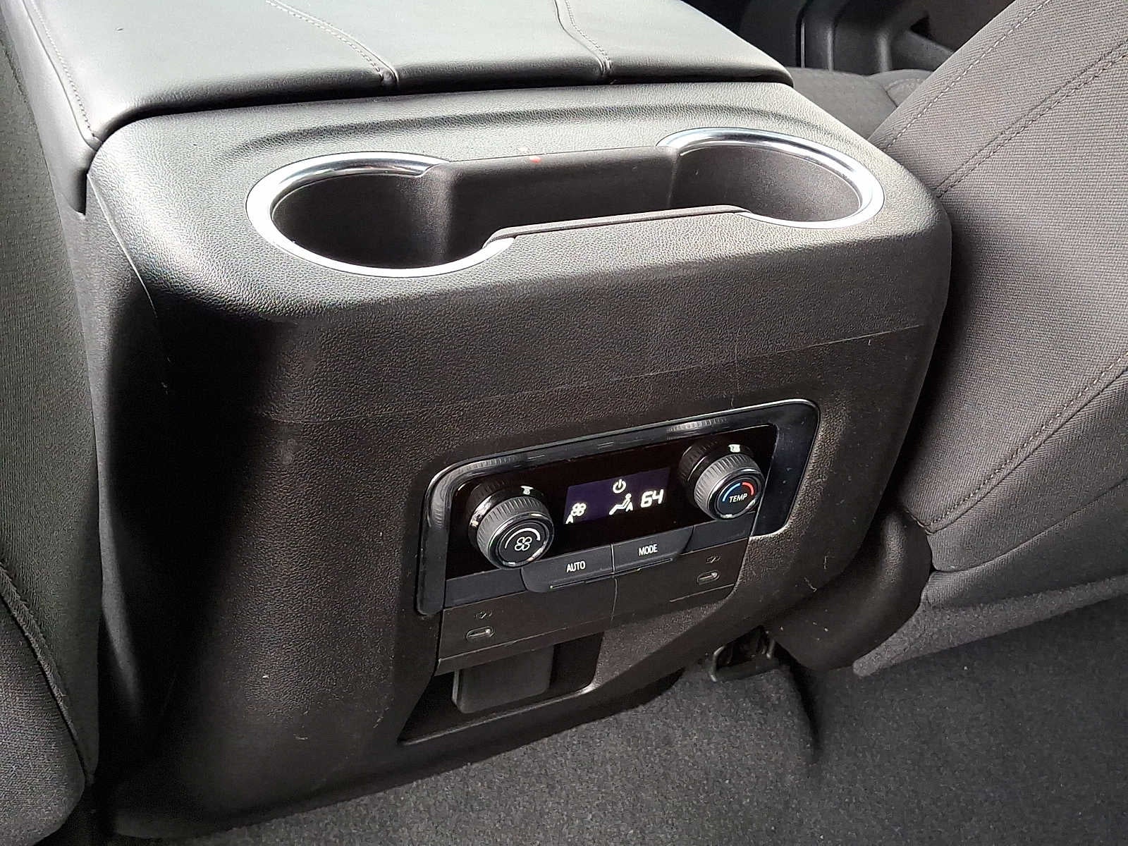 2025 Chevrolet Tahoe 4WD 4dr LS