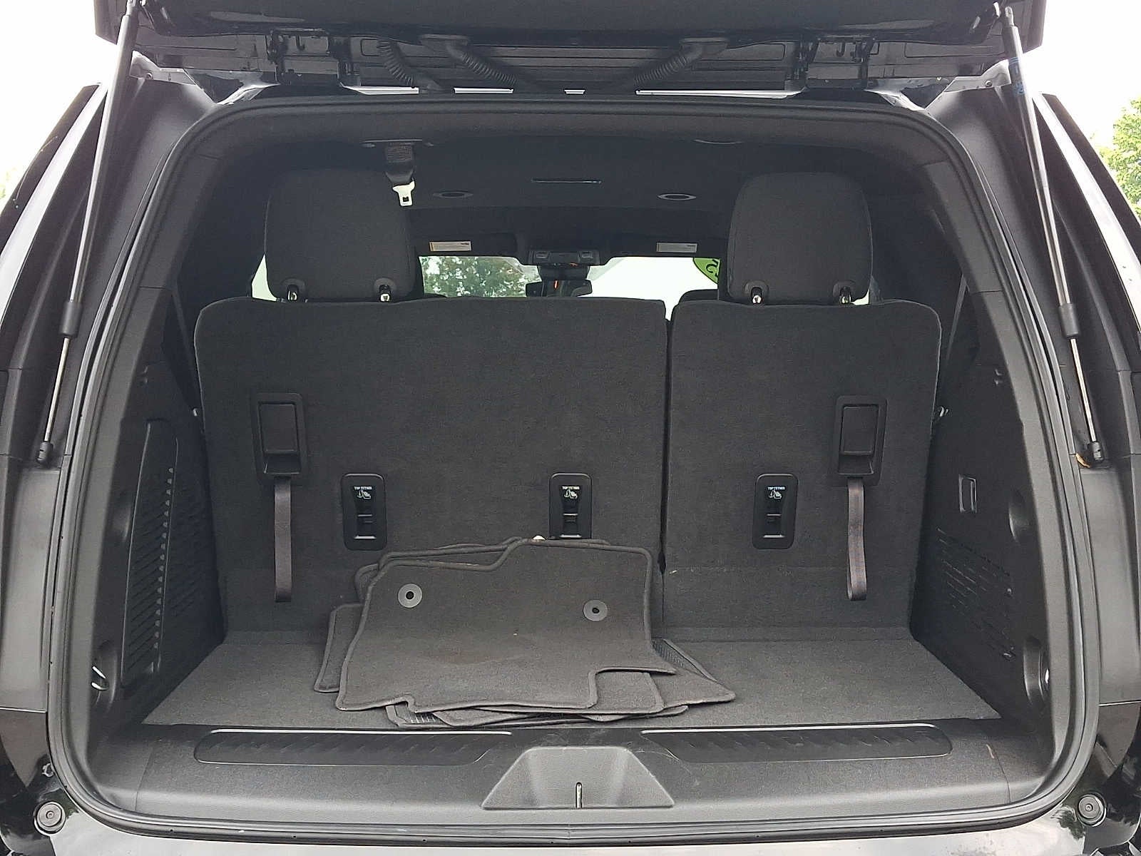 2025 Chevrolet Tahoe 4WD 4dr LS