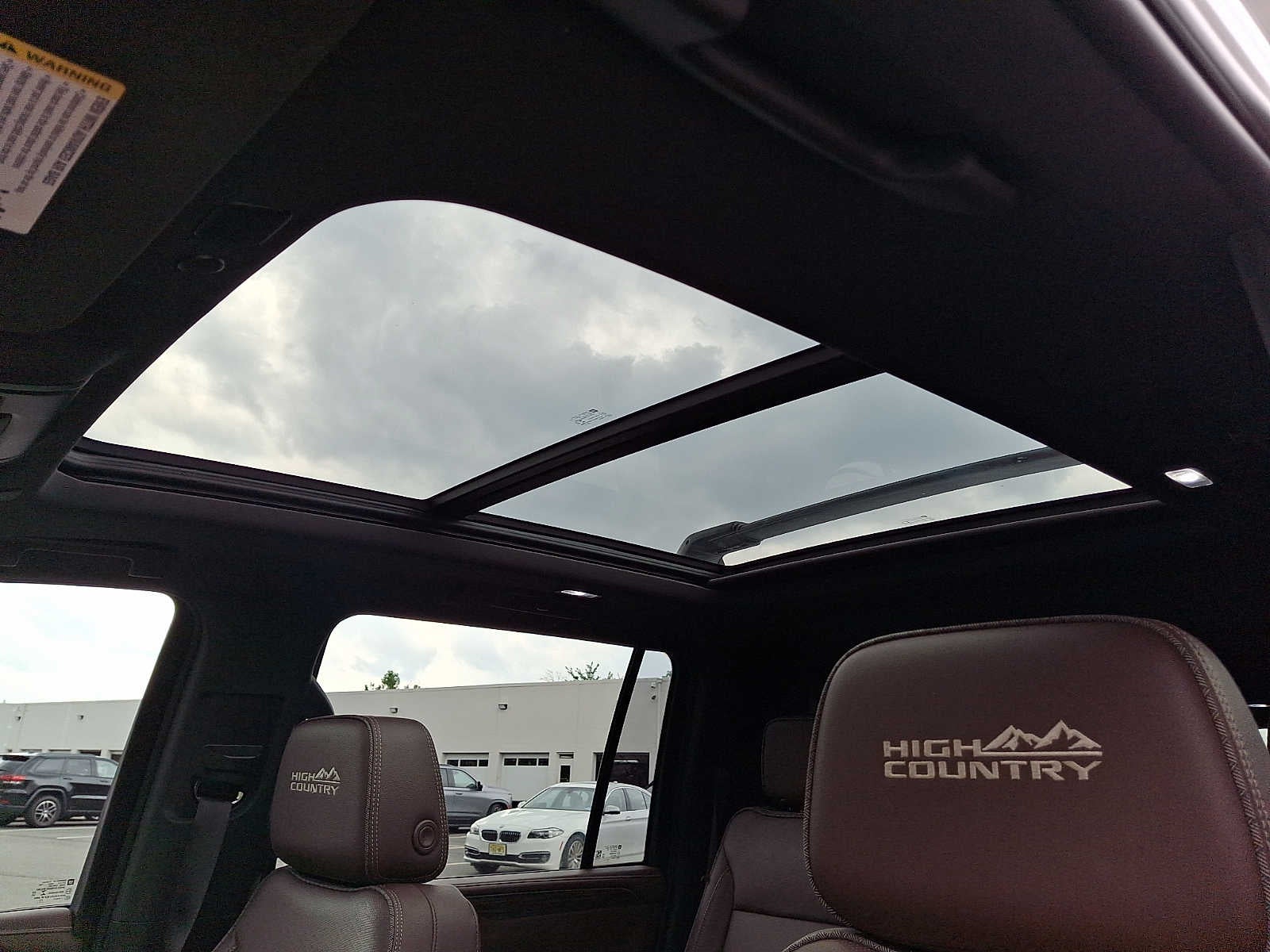 2023 Chevrolet Suburban 4WD 4dr High Country