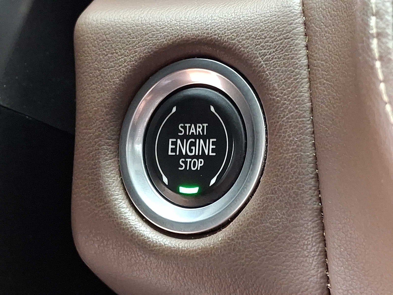2023 Chevrolet Suburban 4WD 4dr High Country