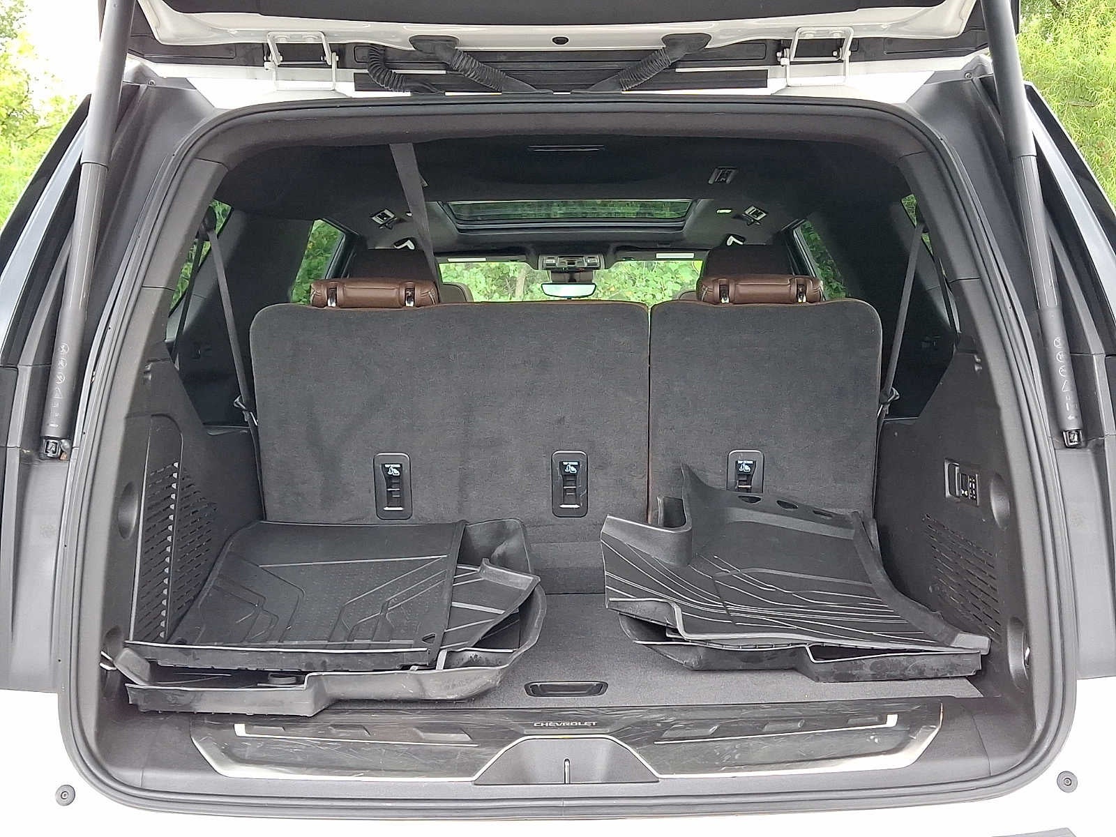 2023 Chevrolet Suburban 4WD 4dr High Country