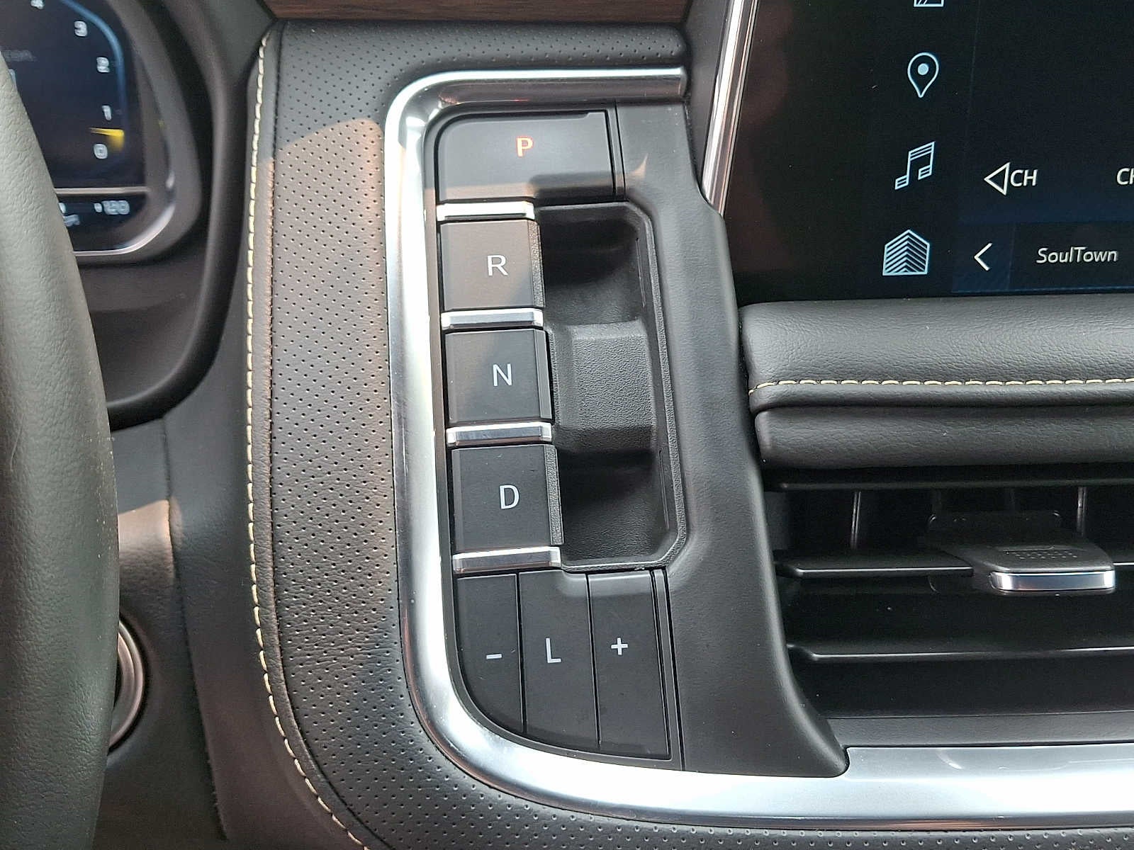 2024 Chevrolet Tahoe 4WD 4dr Premier