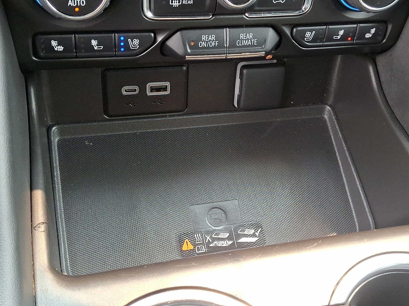 2024 Chevrolet Tahoe 4WD 4dr Premier