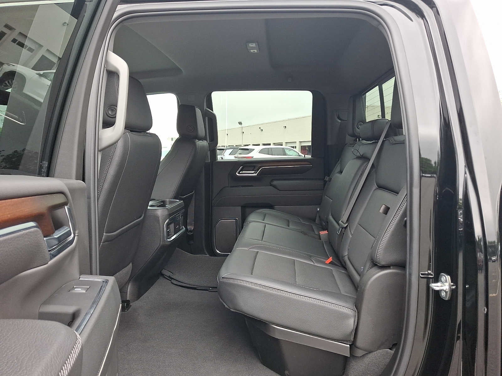 2024 GMC Sierra 2500HD 4WD Crew Cab 159 Denali